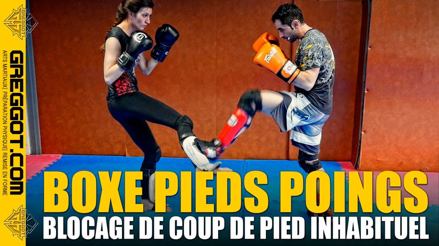 Boxe-Pieds-Poings-Blocage-Coup-Pied-Inhabituel